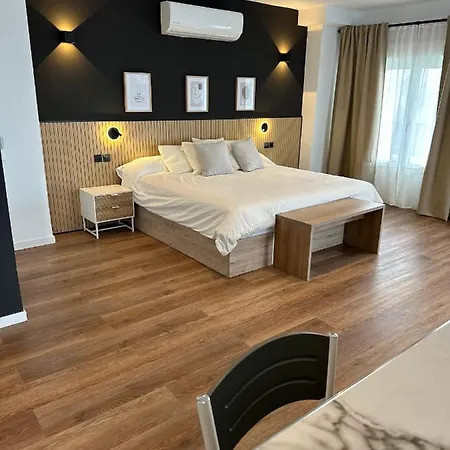 Apart Otel First Flatotel International 3*